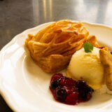 The Ultimate Apple Pie Tour in Hirosaki: Tasting the Local Favorites