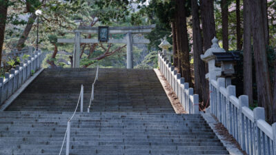 Hakodate Hachimangu Shrine: Historic Shinto Shrine with Scenic Views of the Sea and Torii Gate